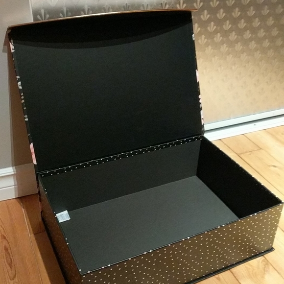 Decorative Storage Box Stripe Flowers (8) - Picture 2 of 4